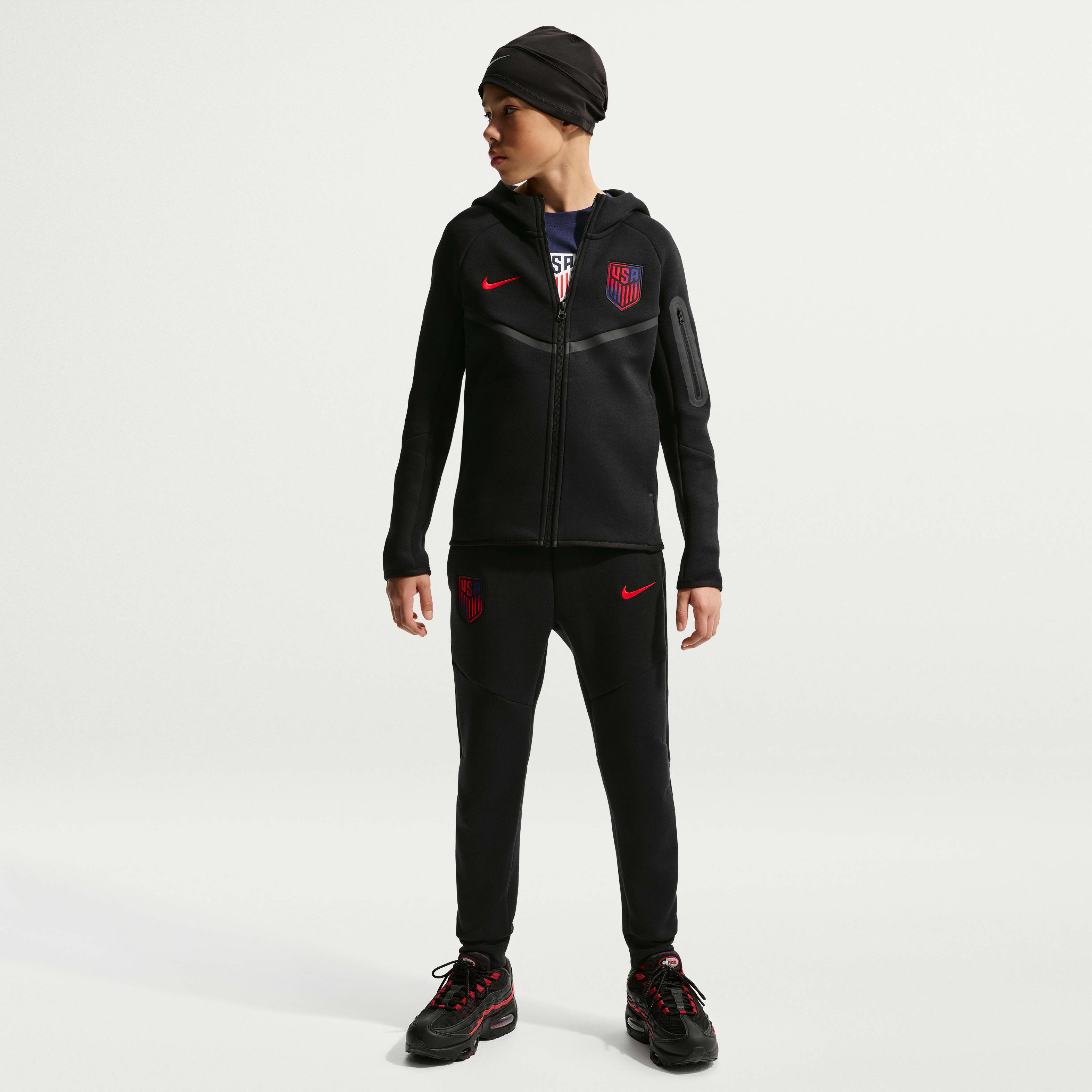 Nike LFC ジャージ Mサイズ 黒/グレー/赤 Nike Liverpool FC Tech Fleece Big Kids' (Boys') Nike Soccer Full